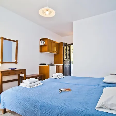 Pegasus Aparthotel 2*
