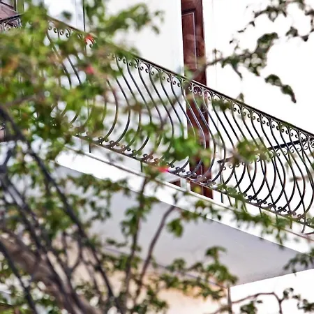 Pegasus Apartahotel 2*